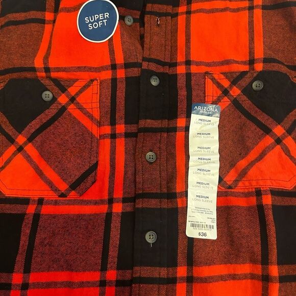 Arizona Red and Black Plaid Casual Shirt NWT Medium - Picture 2 of 3